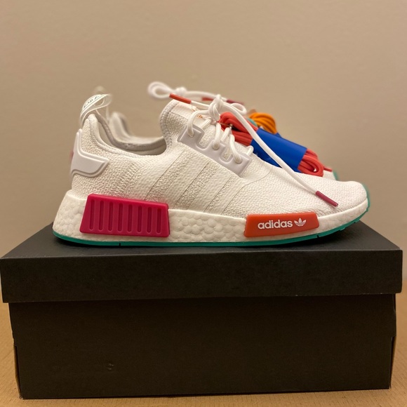 adidas Shoes - Women’s Adidas NMD_R1